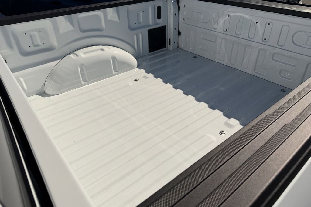New 2026 White Ford XLT image 26