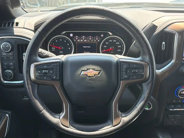 Used 2021 NORTHSKY BLUE METALLIC Chevrolet High Country image 23