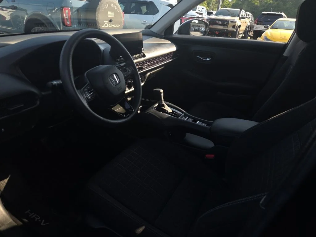 Used 2025 Black Honda LX image 3
