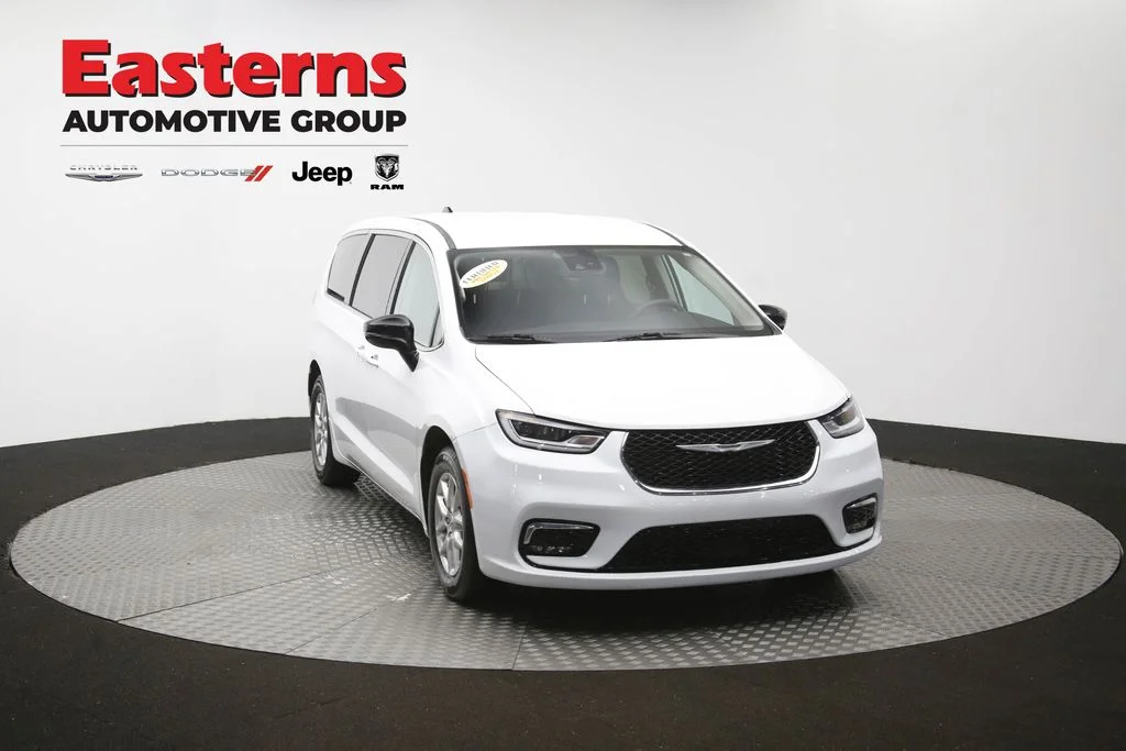 Certified Used 2024 White Chrysler Touring L image 51