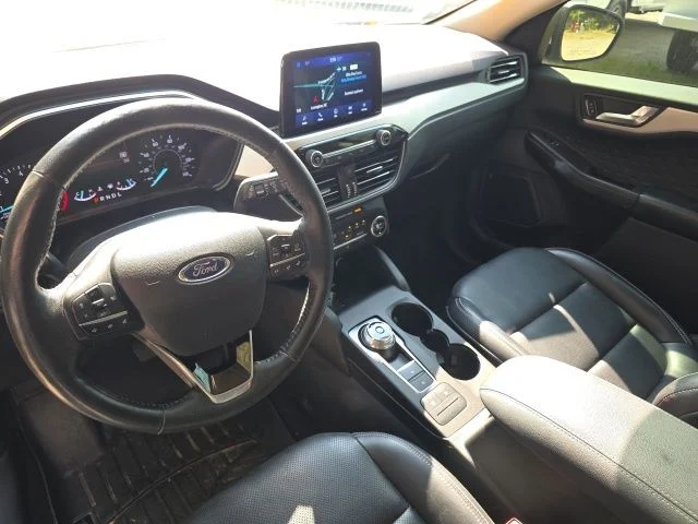 Used 2020 White Ford SEL image 8