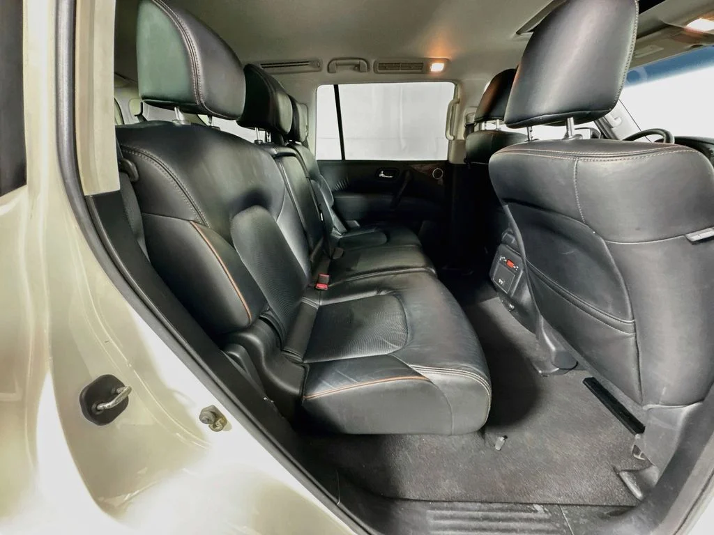 Used 2017 Pearl White Nissan SL image 37