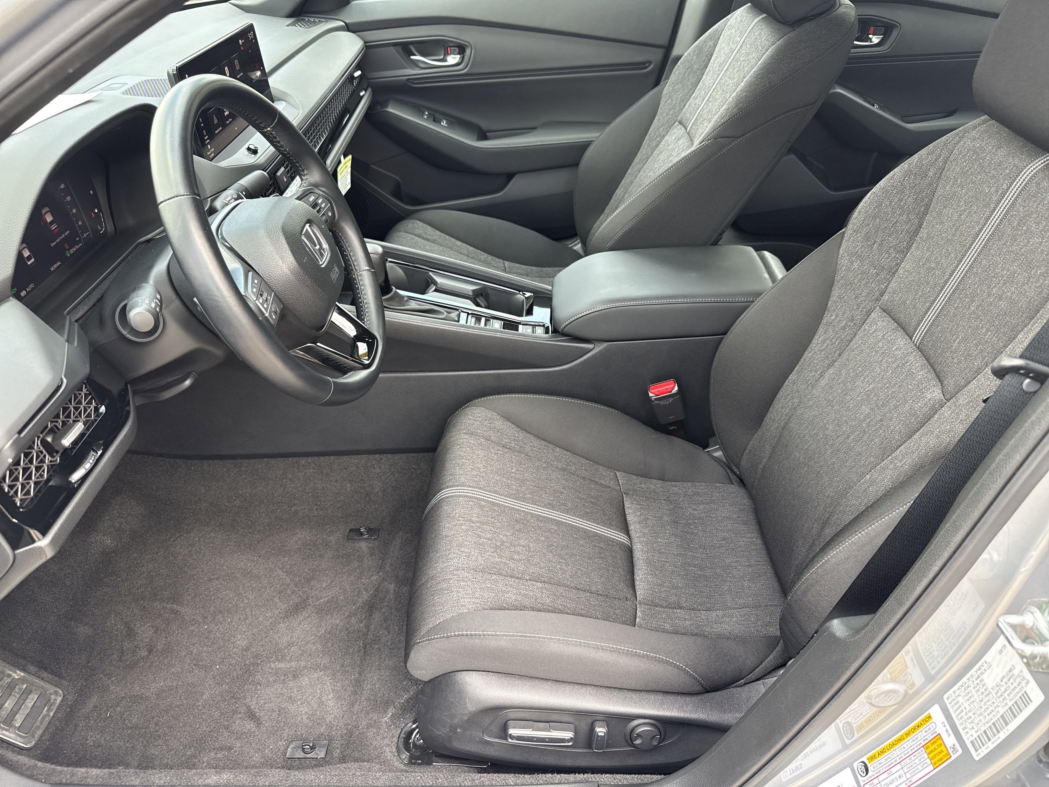Used 2025 Silver Honda Sport image 9