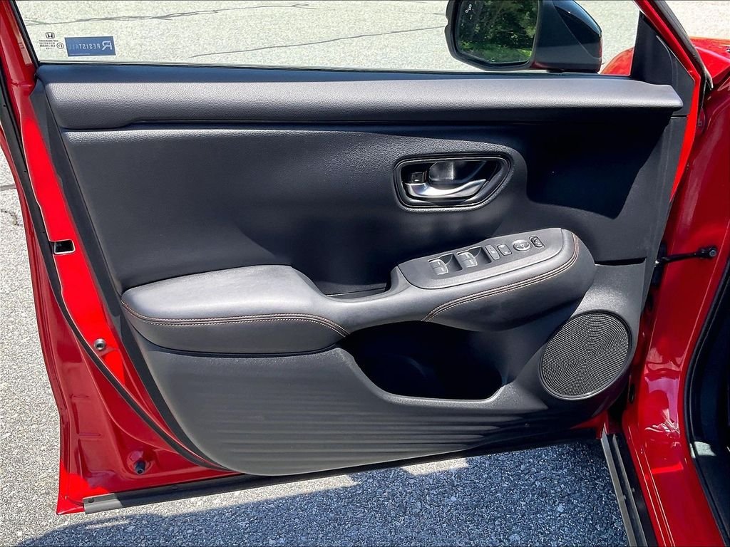 Used 2023 Milano Red Honda Sport image 9