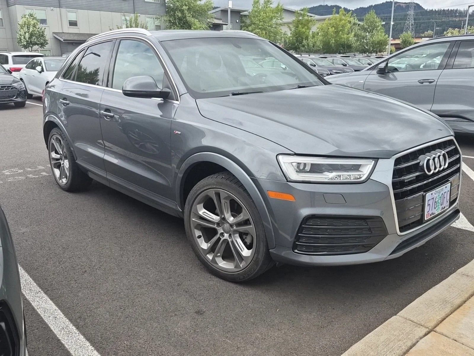Used 2016 Gray Audi 2.0T Prestige image 3