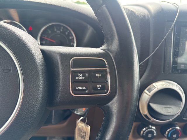 Used 2011 White Jeep Unlimited Sahara image 16
