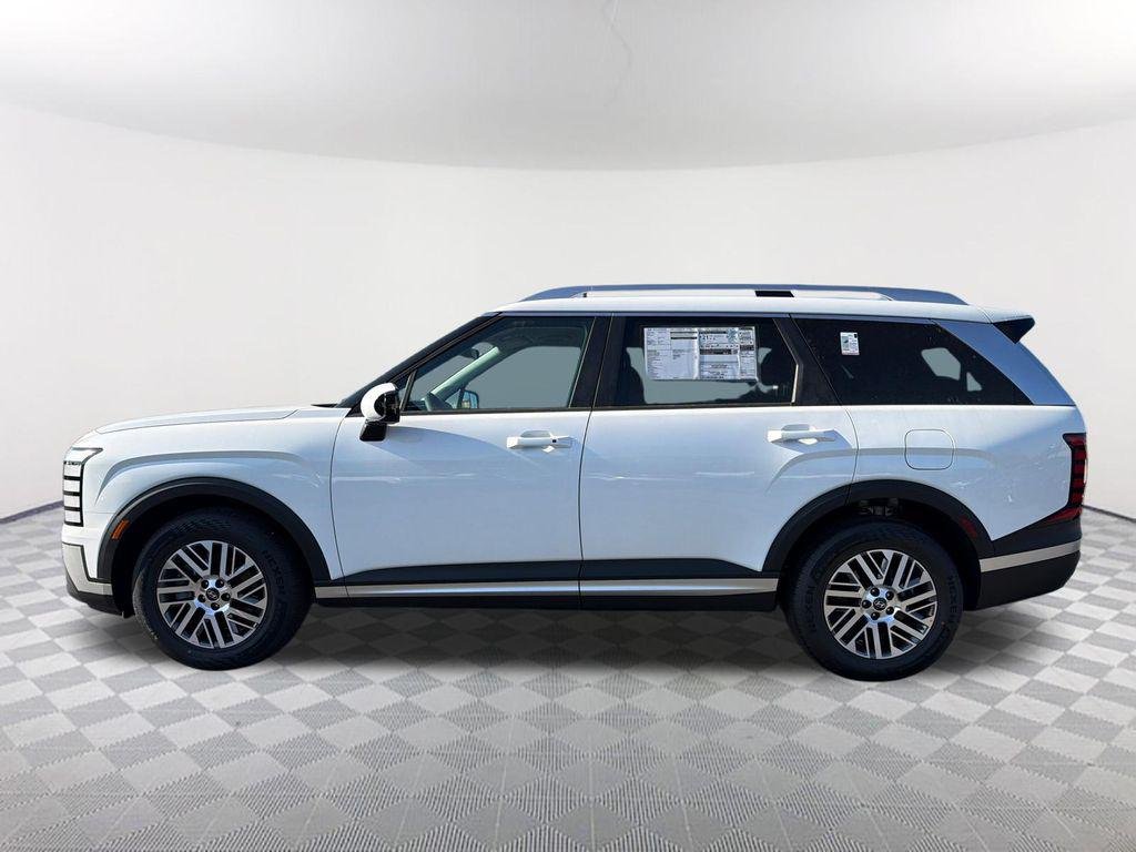 New 2026 White Hyundai SEL FWD image 8