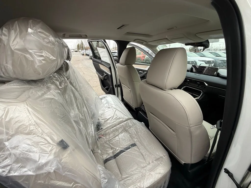 2026 Mazda CX-90 Preferred Package - Photo 27
