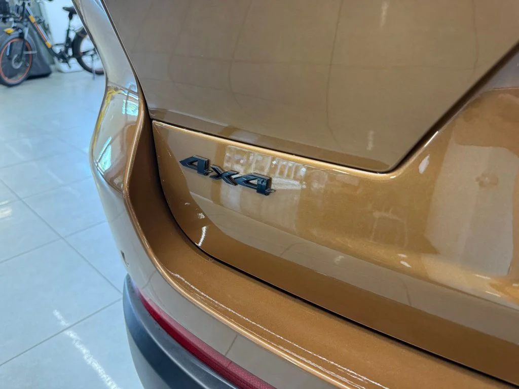 New 2026 Copper Shino Metallic Clear-Coat Exterior Paint Jeep Limited image 43