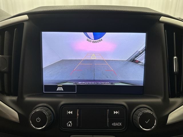 Used 2023 Blue GMC SLT image 25