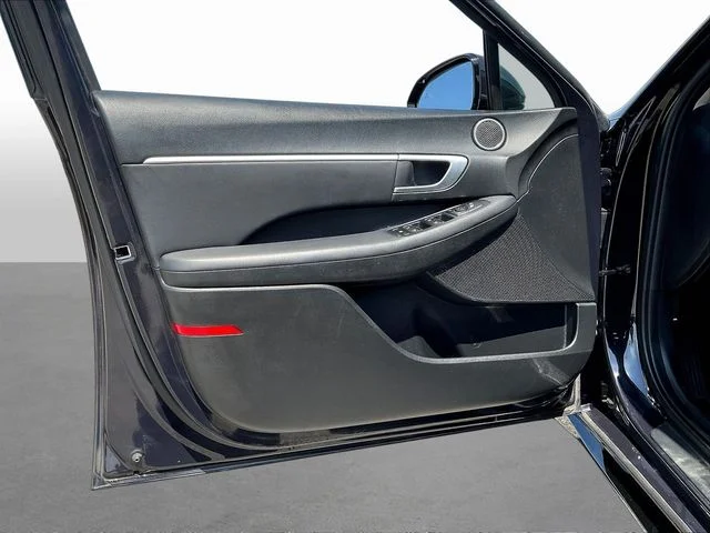 Used 2025 Blue Hyundai SEL image 22