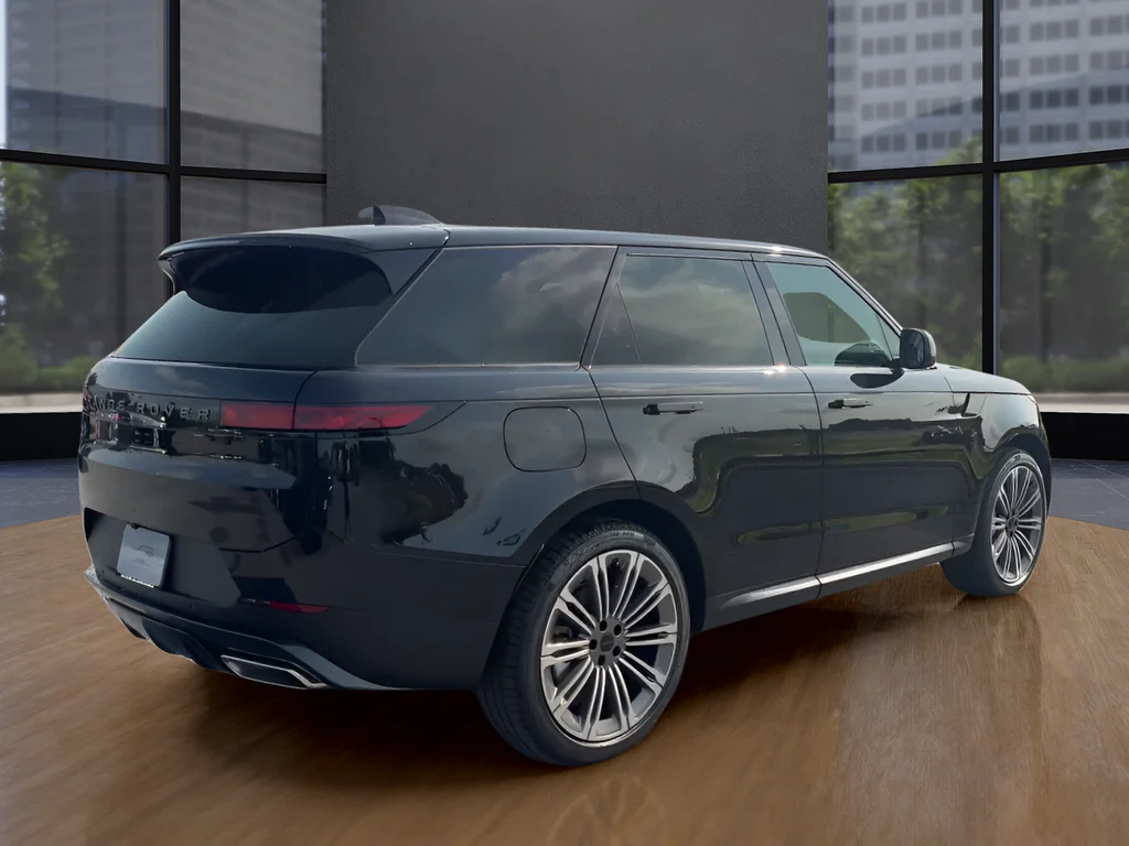 New 2026 Black Land Rover SE image 5
