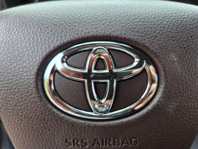 2023 Toyota Sienna Platinum - Photo 29