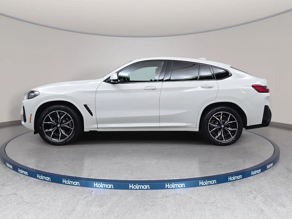 Used 2024 Alpine White BMW xDrive30i image 9