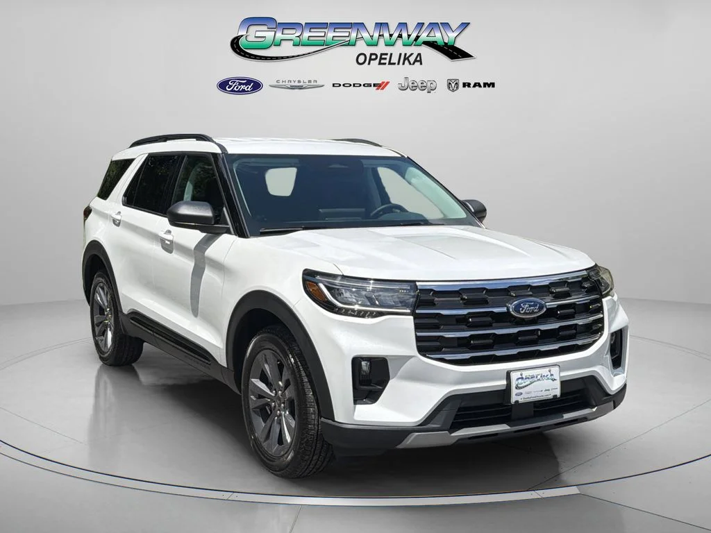 New 2026 Star White Metallic Tri-Coat Ford Active image 39