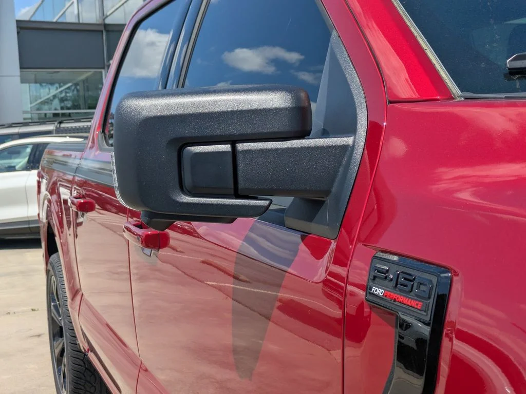 New 2026 Ruby Red Metallic Tinted Clearcoat Ford XLT image 10