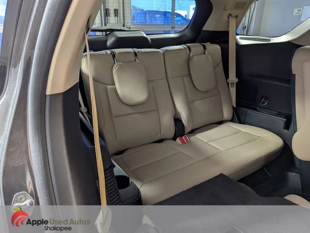Used 2020 Gray Ford Limited image 40