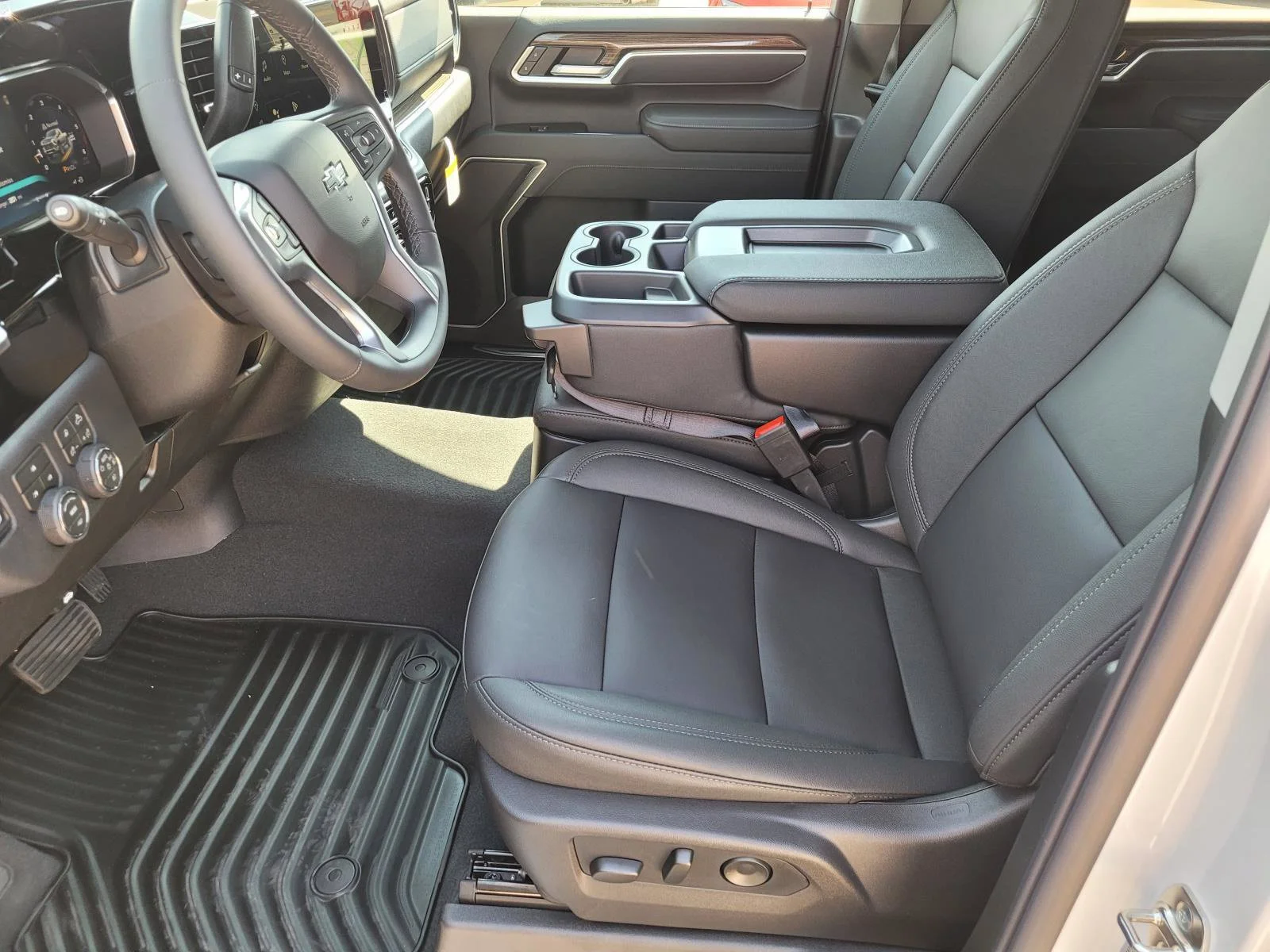 2026 Chevrolet Silverado 2500 HD LT - Photo 14