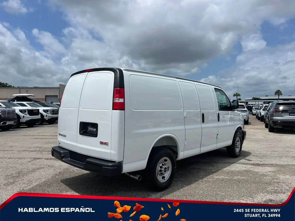 New 2026 Summit White GMC Work Van image 7