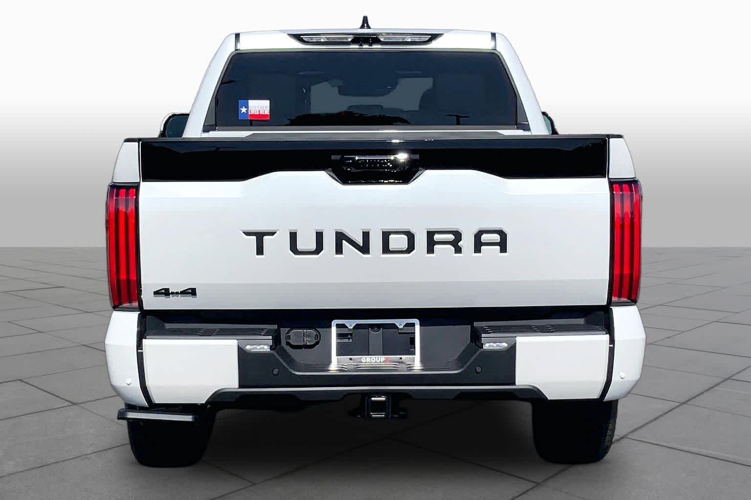 New 2026 Wind Chill Pearl Toyota Platinum image 4