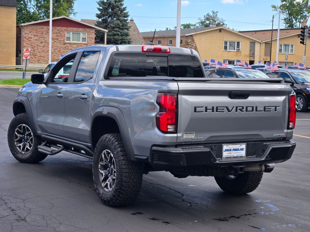 2023 Chevrolet Colorado ZR2 - Photo 15