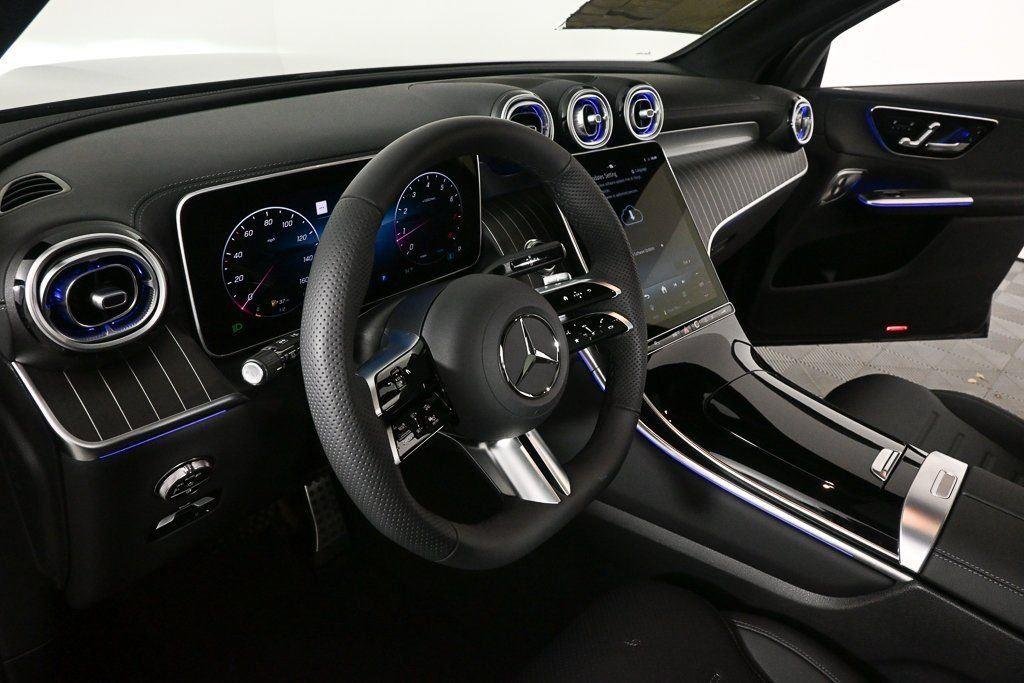 2026 Mercedes-Benz GLC Base - Photo 7