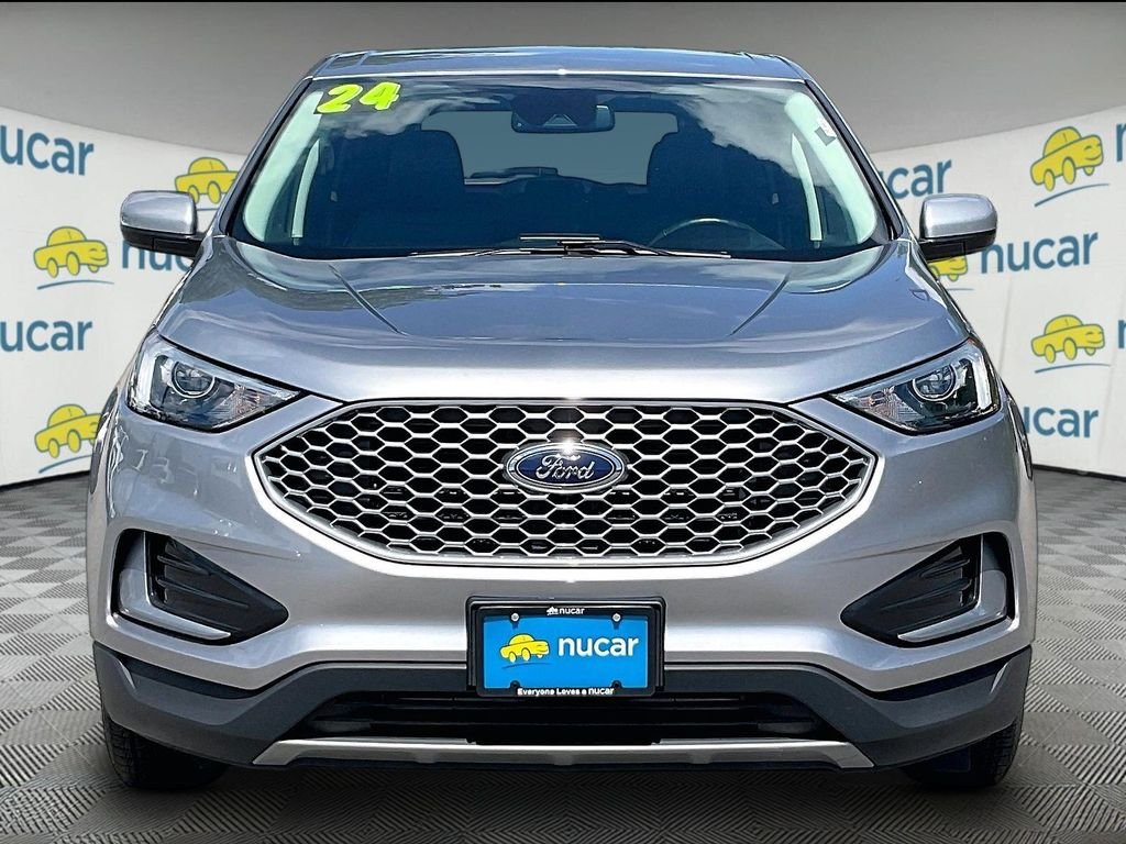 Used 2024 Iconic Silver Metallic Ford SEL image 2