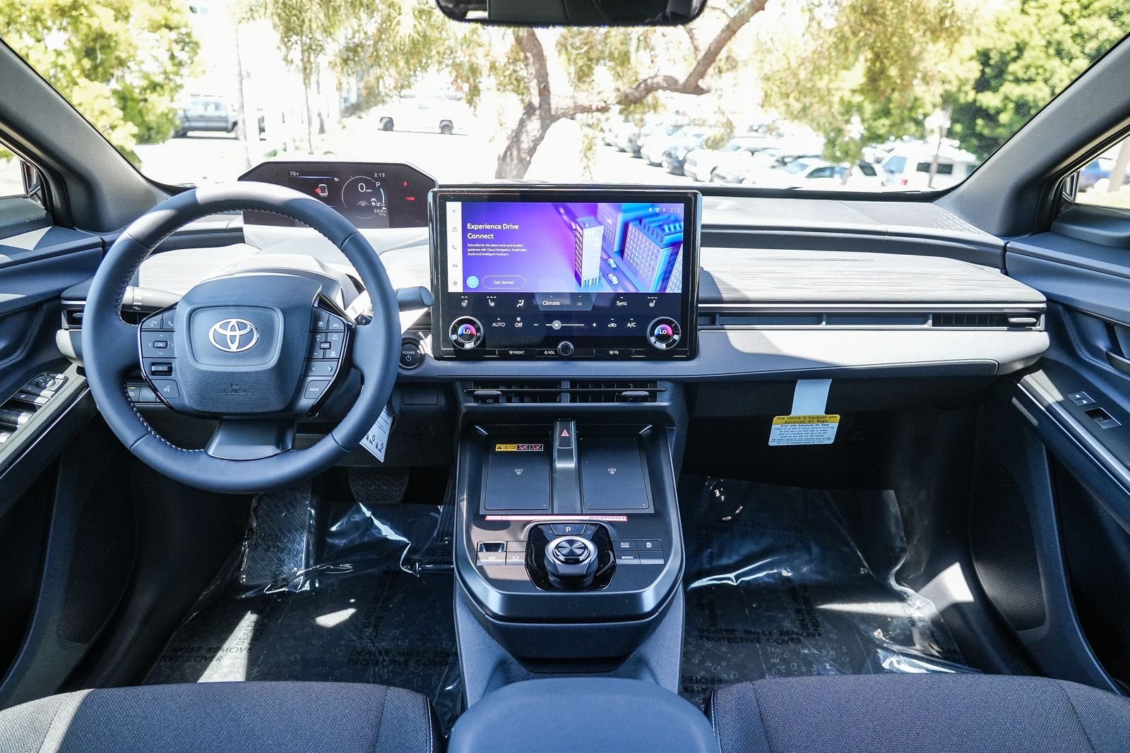 2026 Toyota C-HR SE - Photo 12