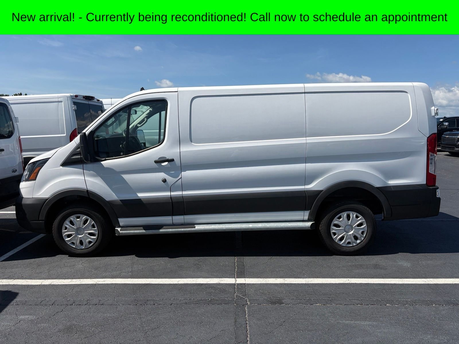 Used 2025 White Ford Base image 2