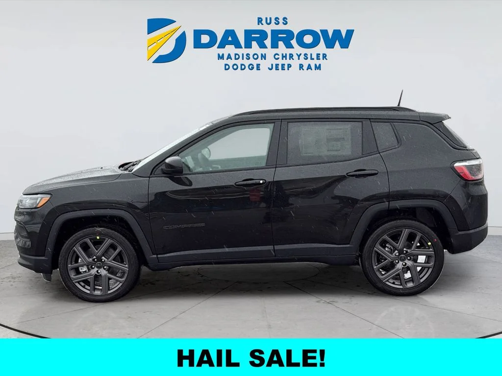 New 2026 Black Jeep Latitude image 2