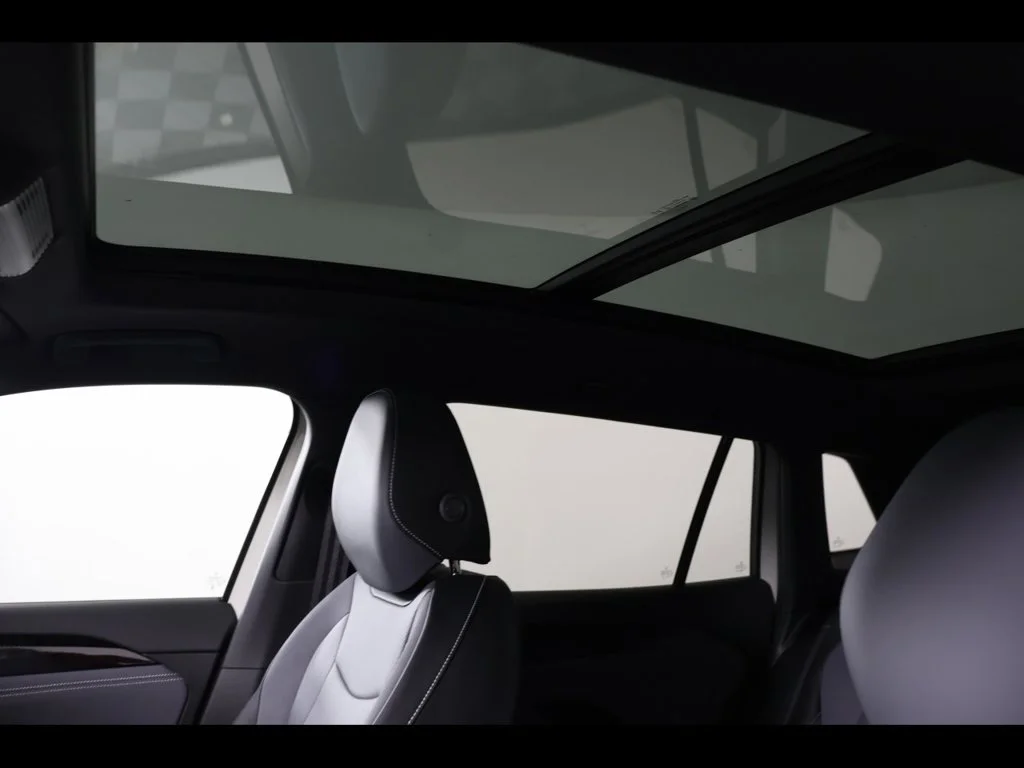 New 2026 Silver Volkswagen 2.0T SE R-Line Black image 13