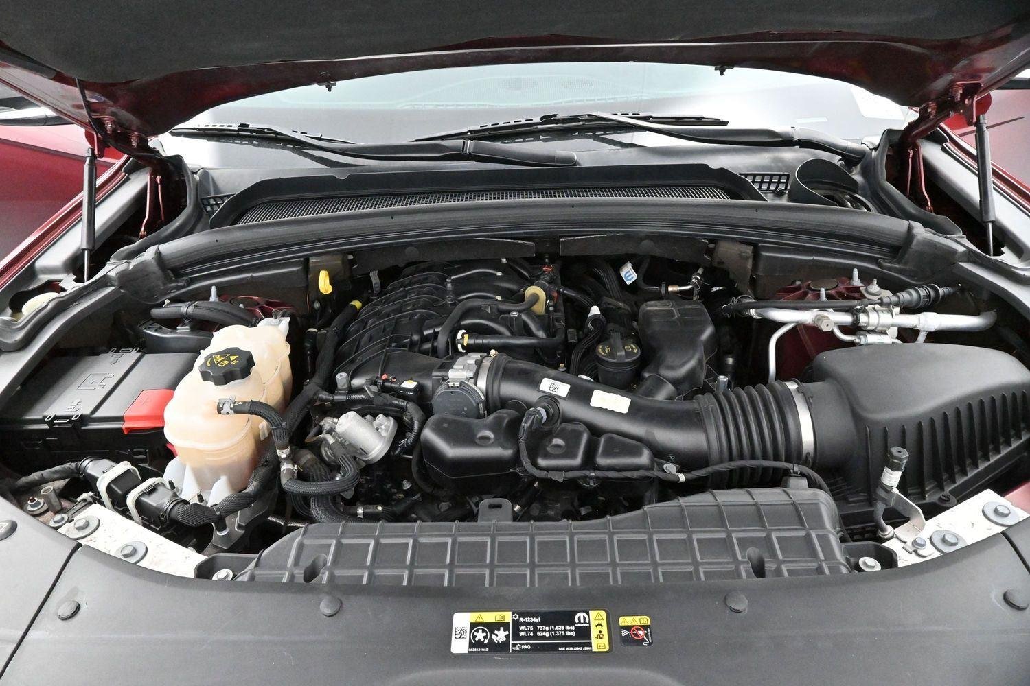 Used 2022 Red Jeep Limited image 40