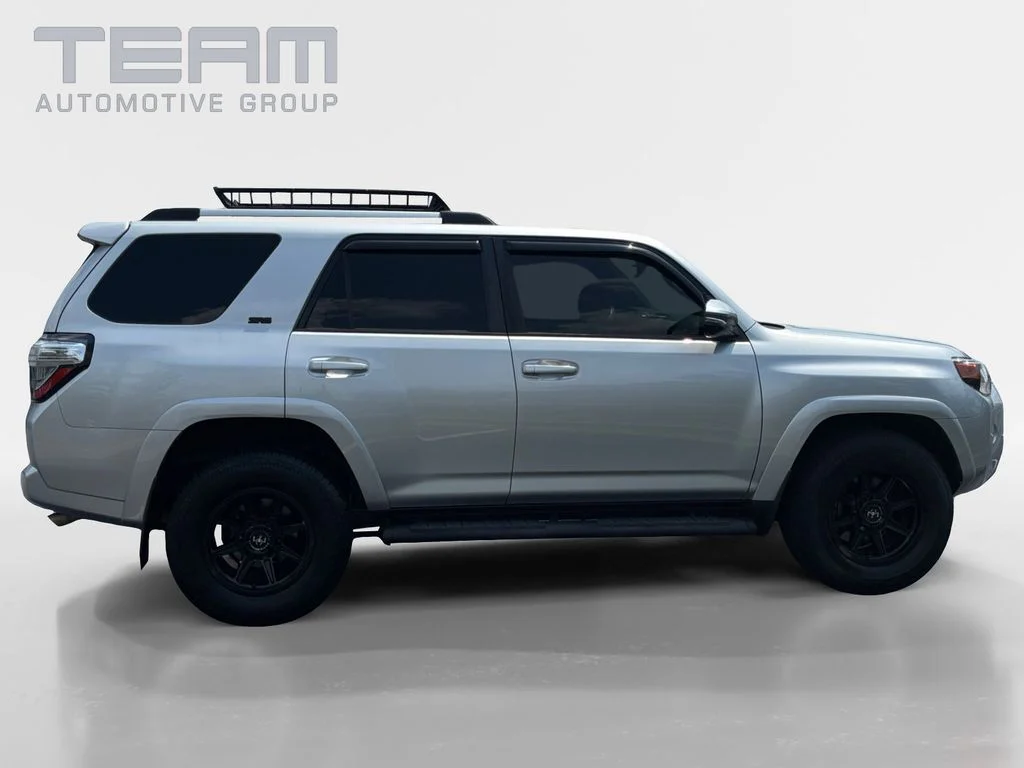 Used 2022 Silver Toyota SR5 Premium image 8