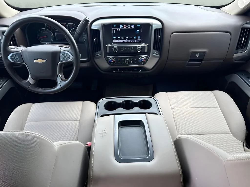 Used 2017 SUMMIT WHITE Chevrolet LT image 12