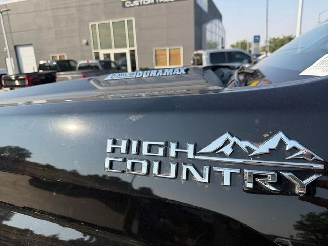 Used 2021 Black Chevrolet High Country image 26