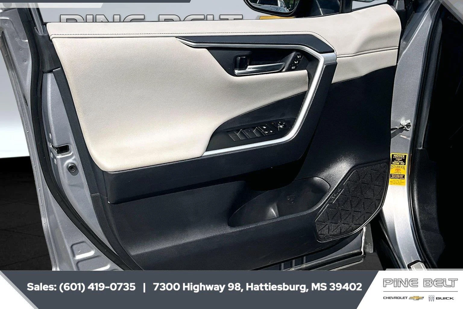 Used 2021 Silver Sky Metallic Toyota Limited image 17