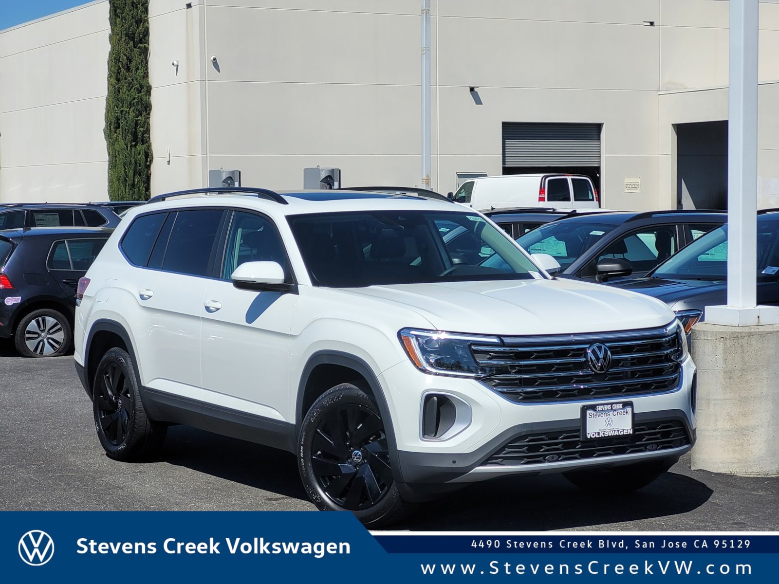 2024 Volkswagen Atlas SE w/Tech