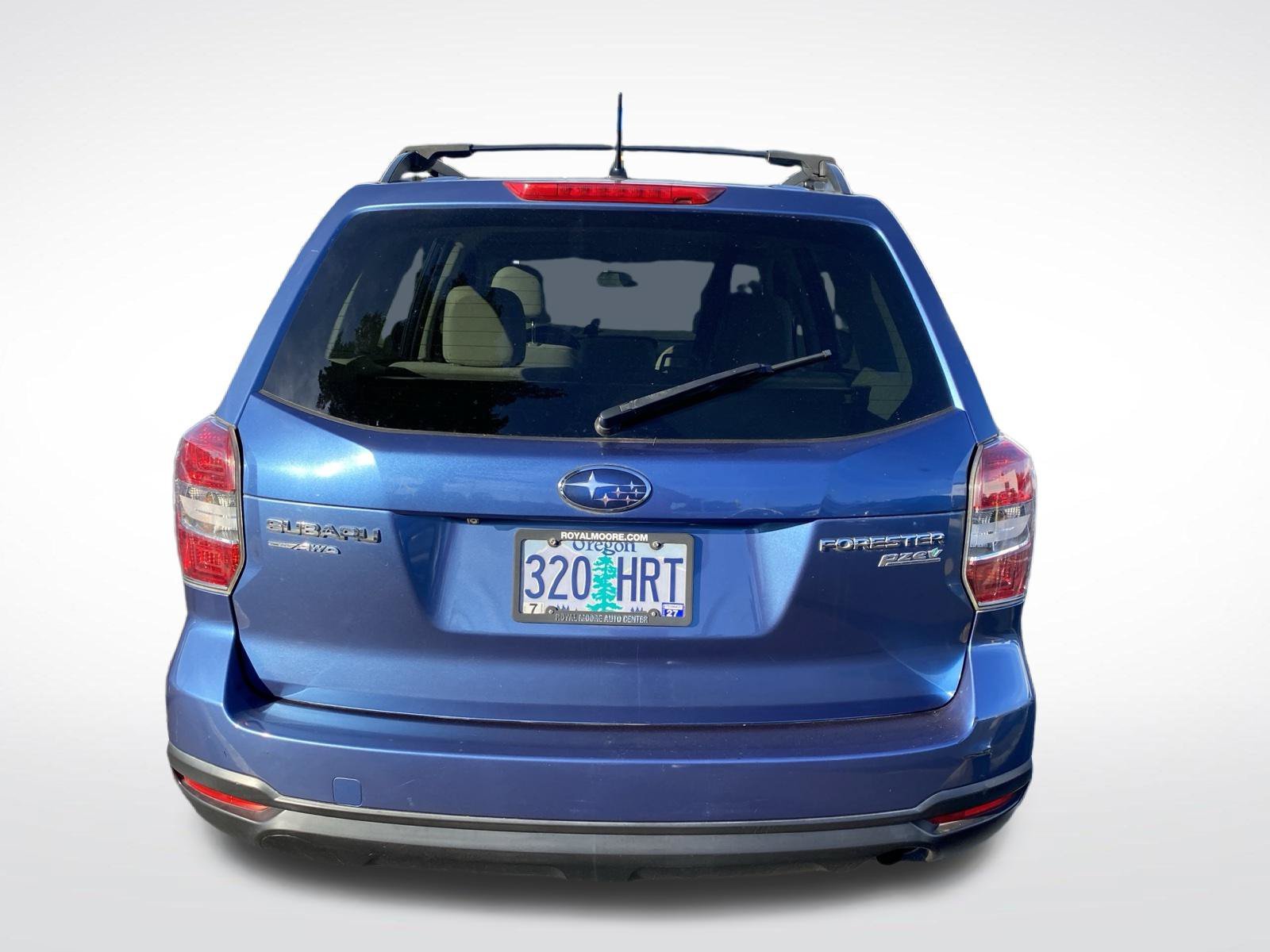 Used 2015 Quartz Blue Pearl Subaru 2.5i image 6