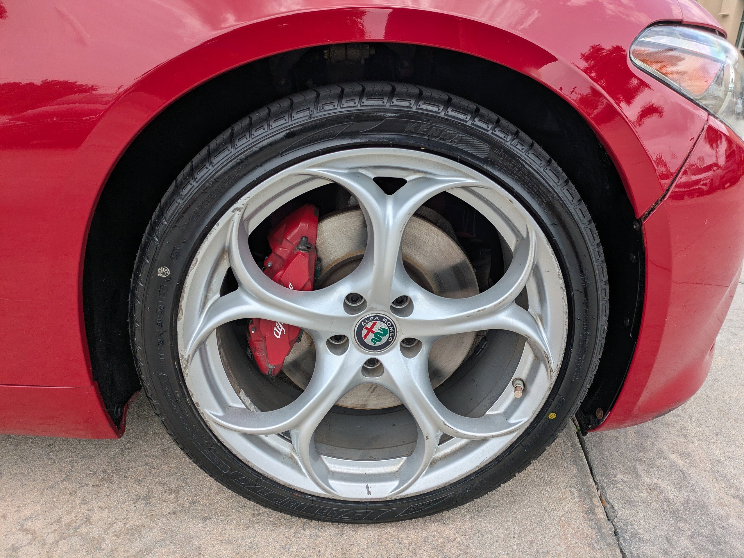 Used 2018 Alfa Rosso Alfa Romeo TI SPORT image 9