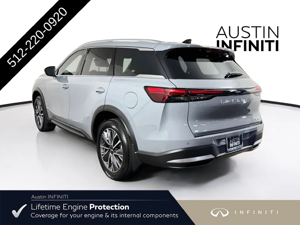 New 2027 Gray INFINITI LUXE image 6