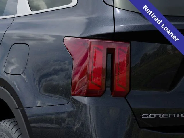 2025 Kia Sorento S - Photo 11