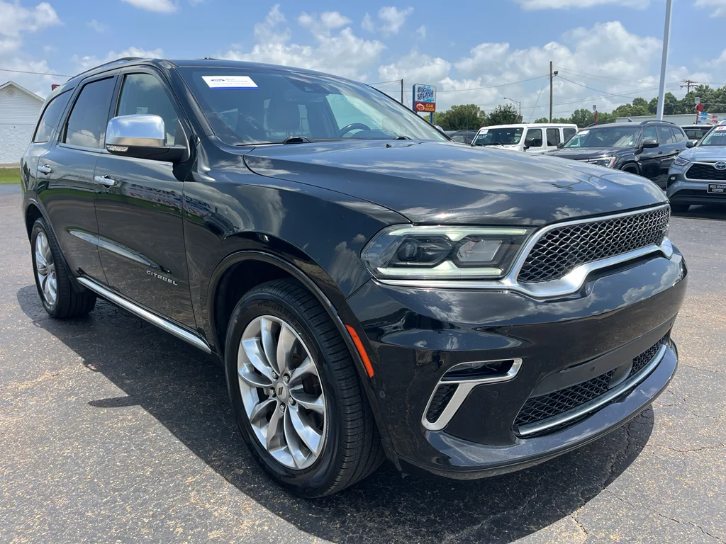 Used 2023 DB Black Clearcoat Dodge Citadel image 3
