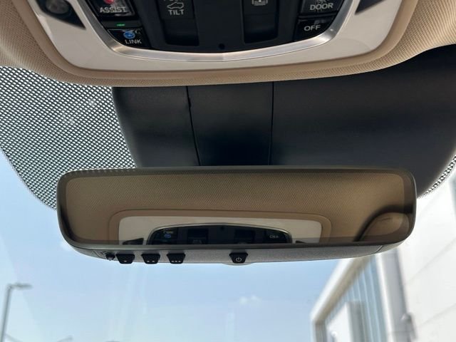 Used 2021 White Acura Advance Package image 40