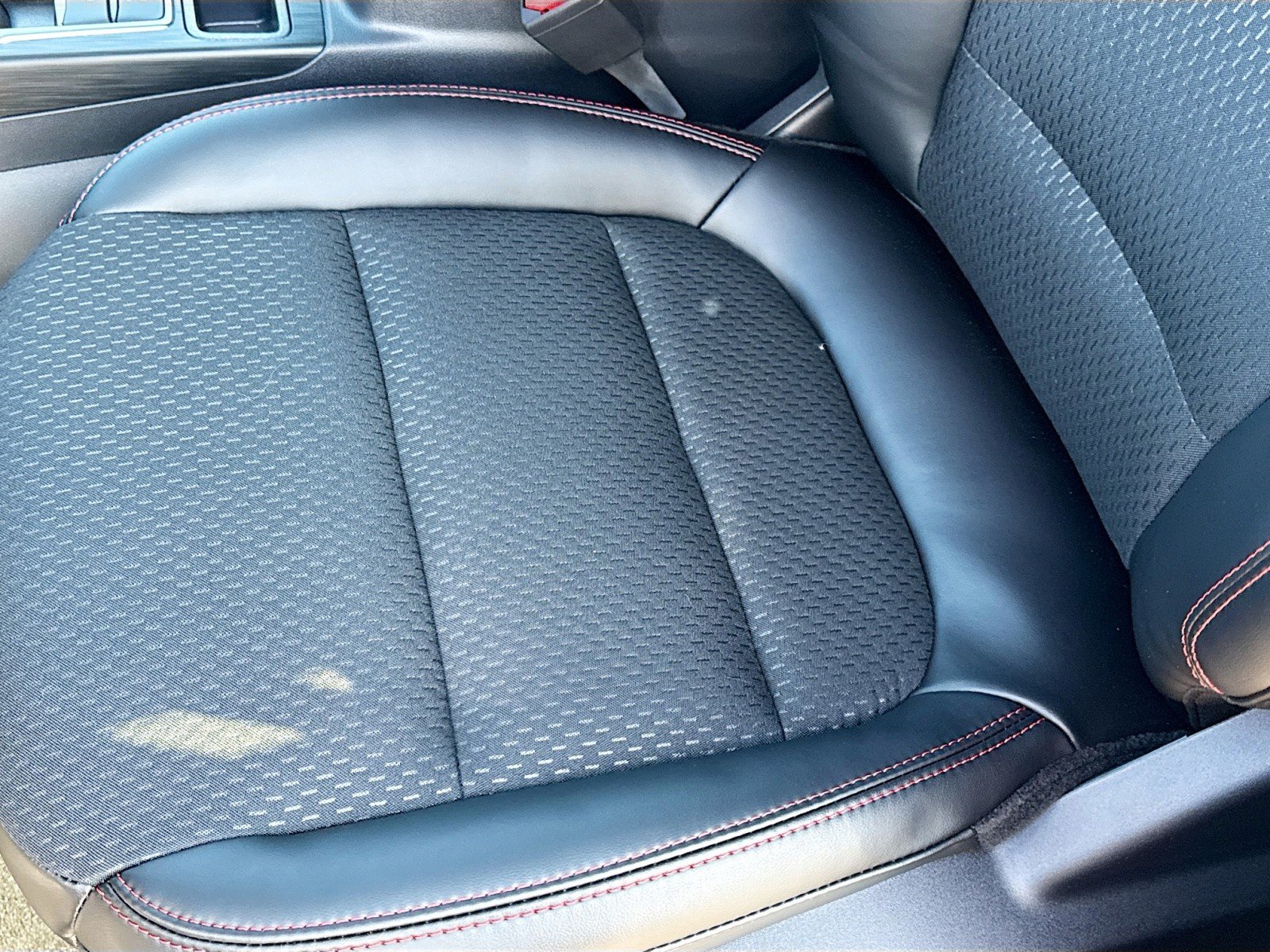 2025 Ford Escape ST-Line Elite - Photo 20