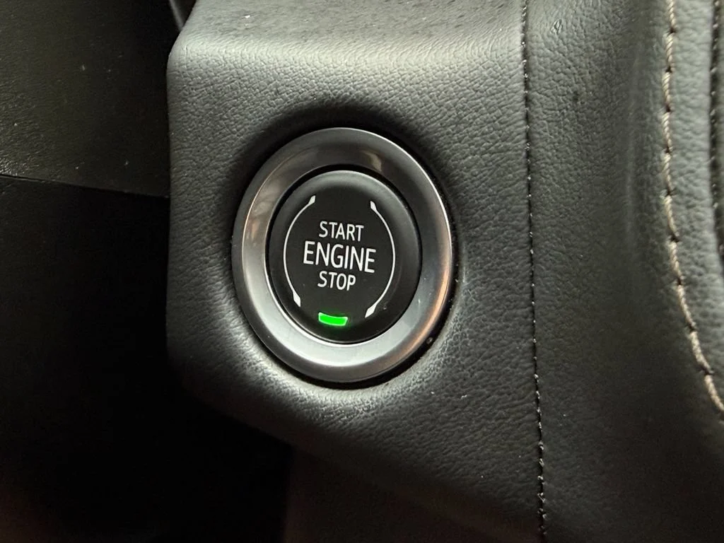 Used 2024 Black Chevrolet High Country image 28