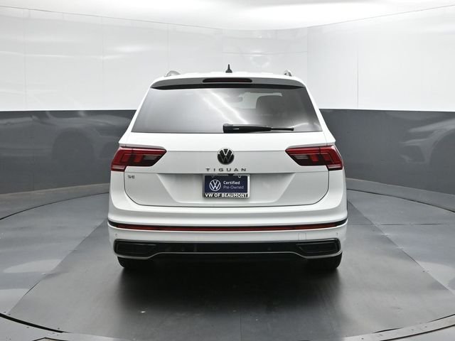 Used 2022 White Volkswagen 2.0T SE R-Line Black image 5