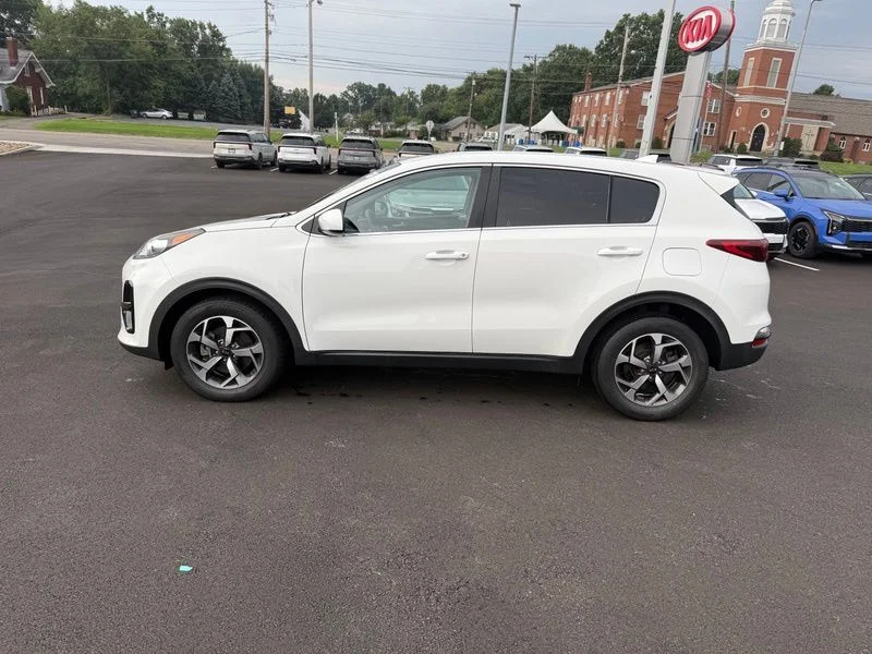 Used 2020 White Kia LX image 5