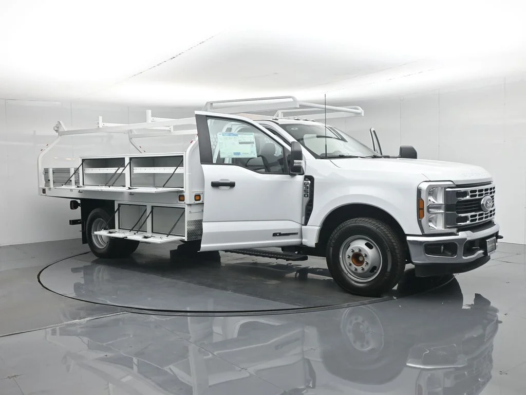 New 2025 White Ford XL image 28