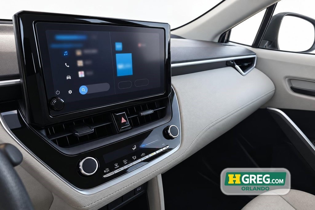 Used 2025 Sonic Silver Toyota L image 11