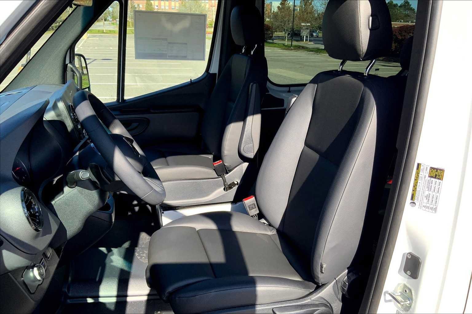 New 2026 Arctic White Mercedes-Benz  image 12